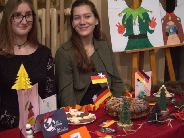 „Habt ihr den Weihnachtsmann gesehen?“ – Czy widzieliście Świętego Mikołaja?